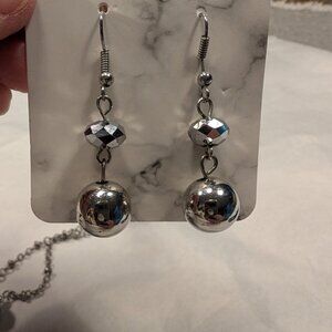 Aldo necklace and earring set.  Like new